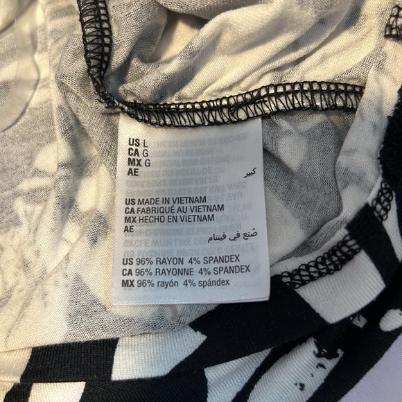 NWOT INC Women's Top - Picture 4 of 4